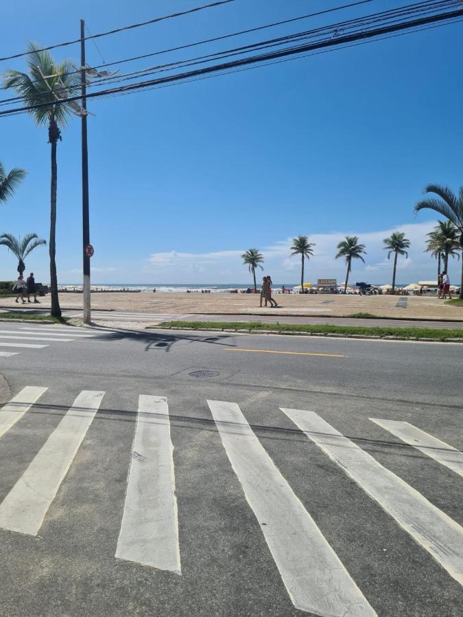 Kitnet Praia Grande Ocian 50 M Da Praia Εξωτερικό φωτογραφία